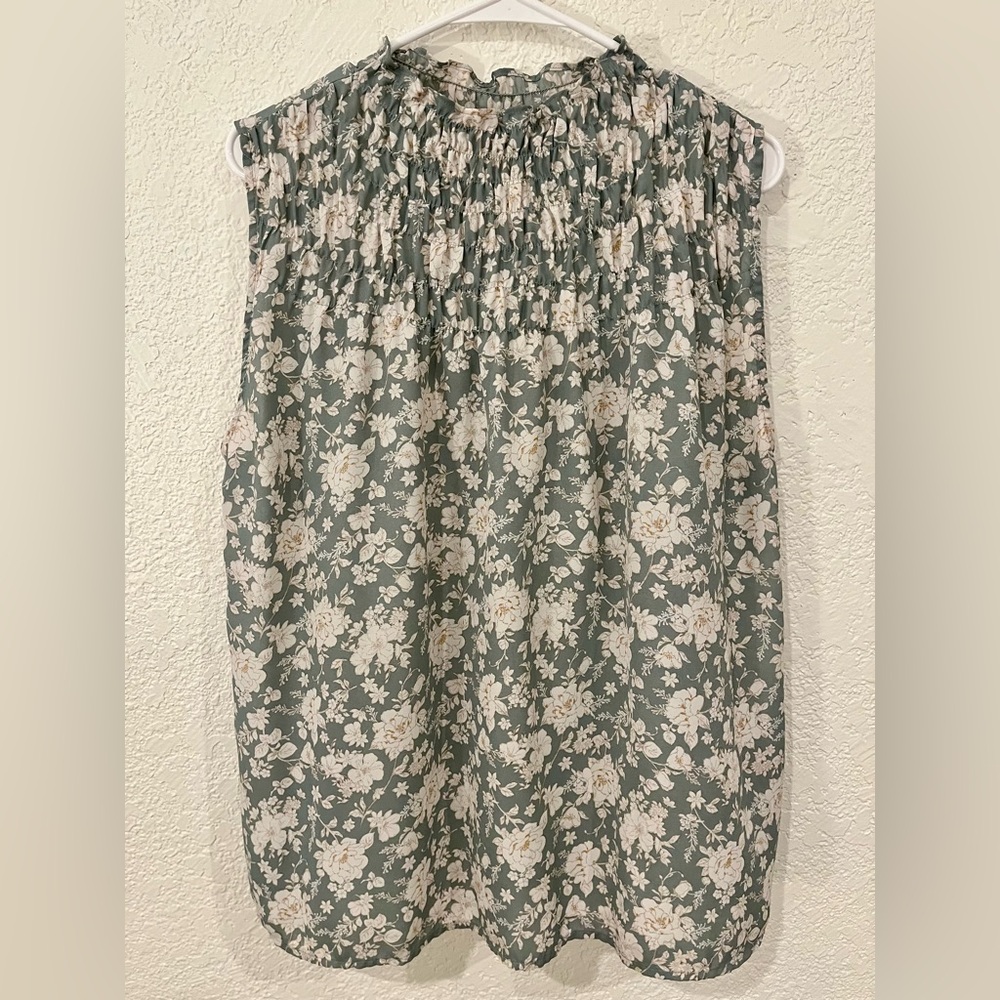 Floral Smocked Sleeveless Blouse